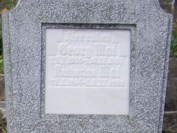 Mai Georg 1909-1960 Lutsch Katharina 1914-1996 Grabstein
